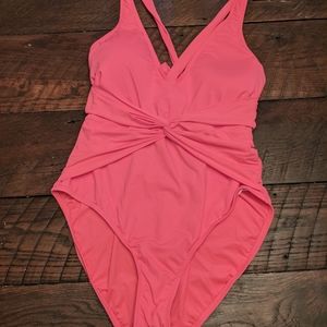 BRAND NEW La Blanca One Piece Swimsuit